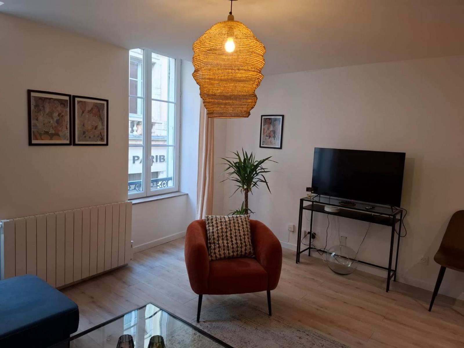 Joli Appartement Au Coeur De Mâcon Exteriör bild
